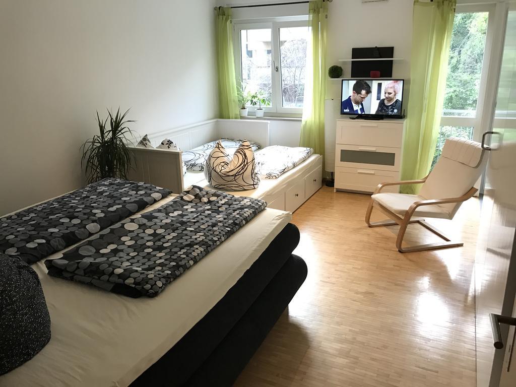 Citywohnungen Halle Am Markt Bagian luar foto